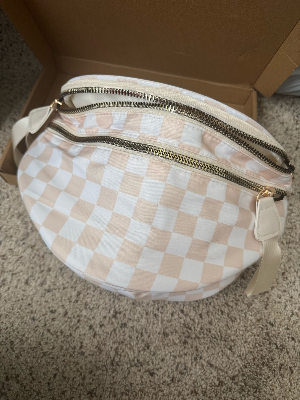 NEW Khaki and white  Checkered Crossbody Belt Bag